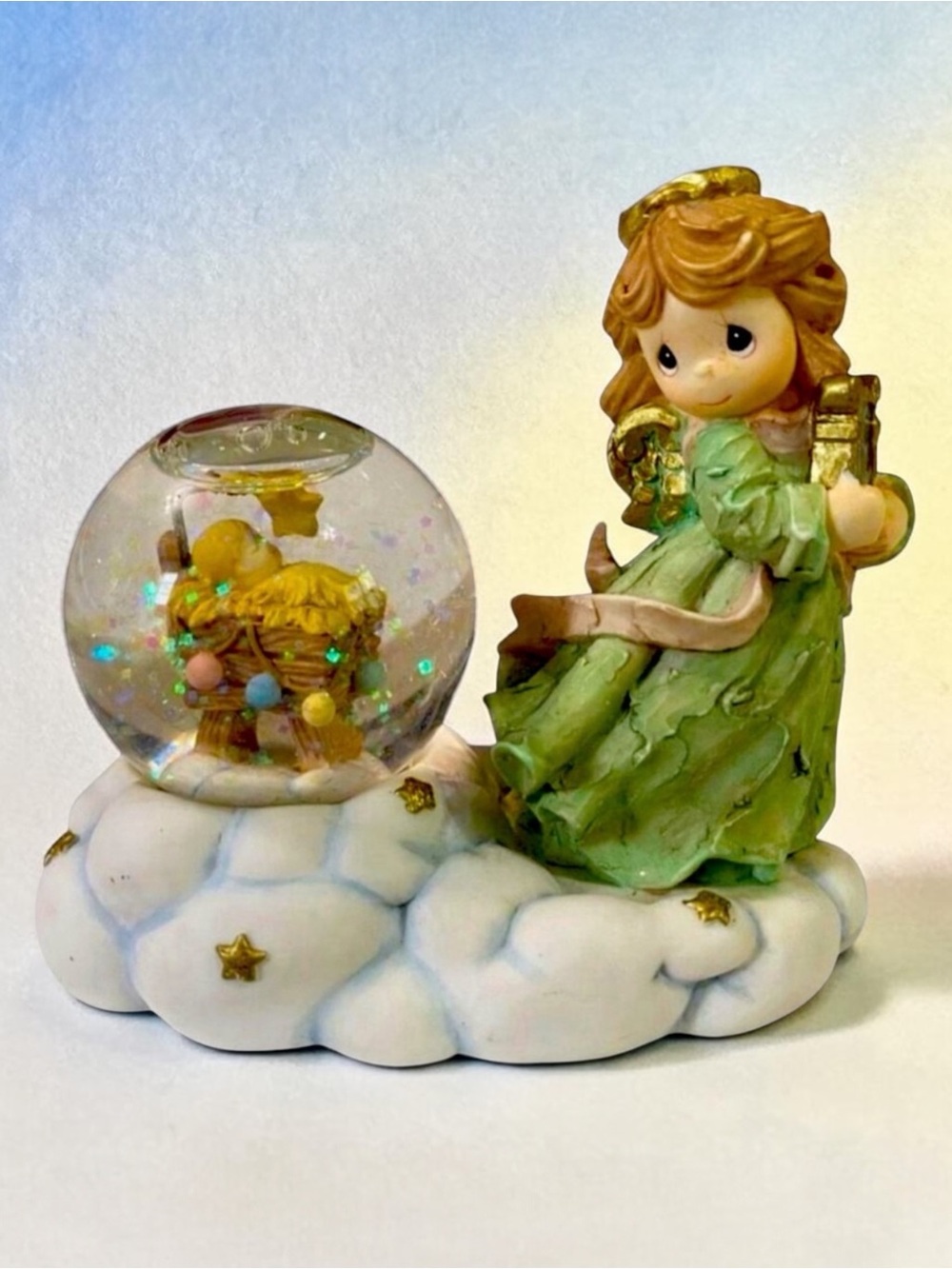 Vintage Precious Moments by Enesco 1999 Angel Playing Harp Water Globe